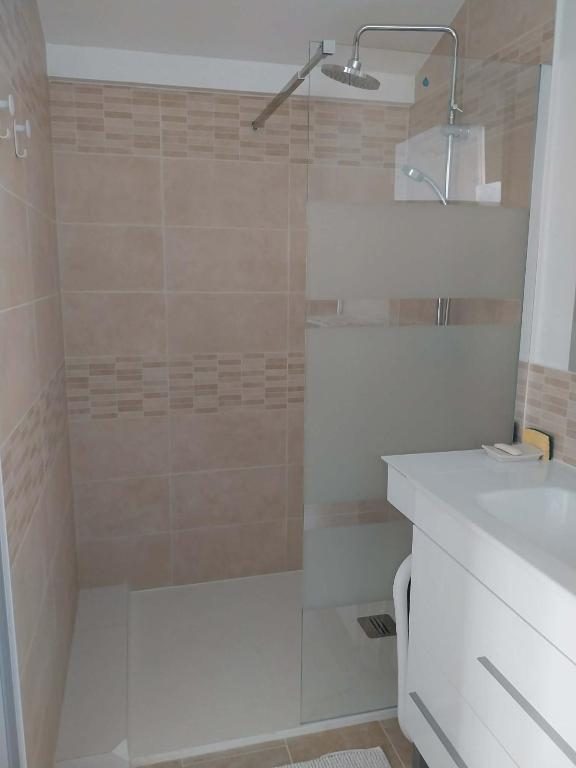 Salle de bain du Cocon du jardin